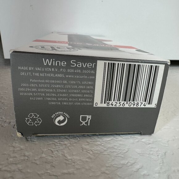 Vacu Vin Wine Saver Concerto Vacuum Pump Set with 4 Grey Stoppers - Black - Picture 6 of 6